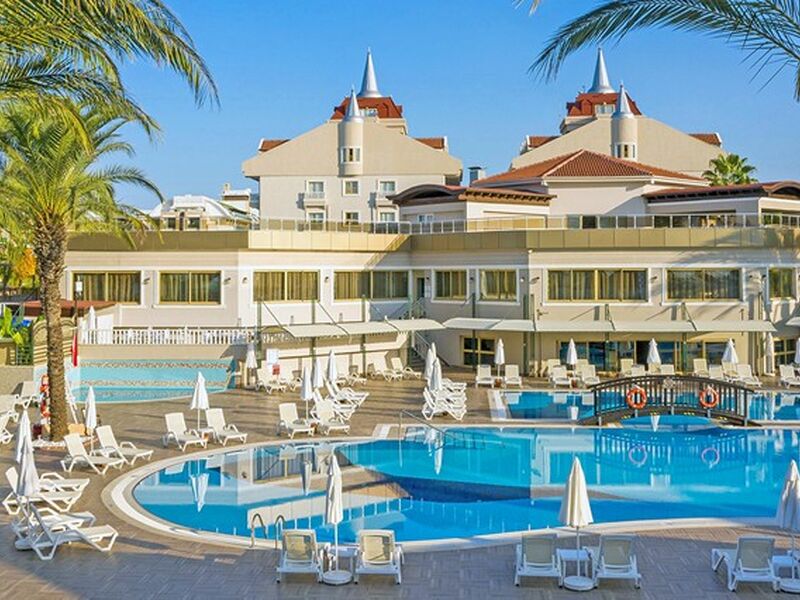 Aydınbey Famous Hotel