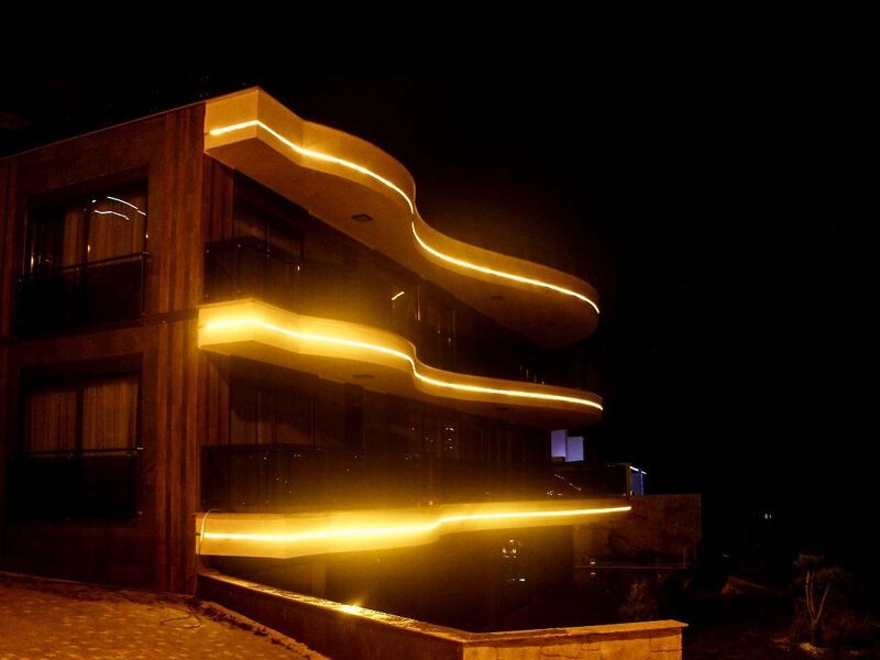 Villa Roma Tepe 4+2 Deniz Mavzaralı Özel Havuzlu