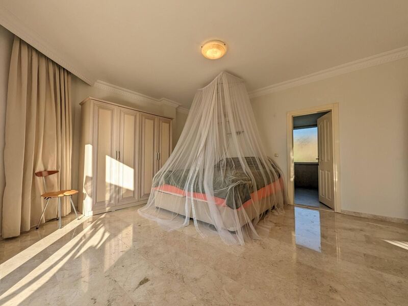 Villa Kargıcak 5+1 Deniz Manzaralı Özel Havuzlu