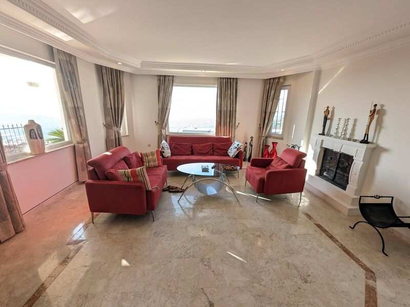Villa Kargıcak 5+1 Deniz Manzaralı Özel Havuzlu