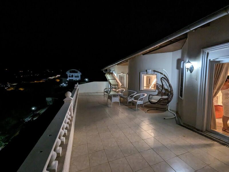 Villa Kargıcak 5+1 Deniz Manzaralı Özel Havuzlu