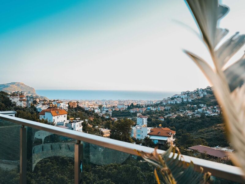 Villa Bektaş 5+1 Deniz Manzaralı Özel Havuzlu