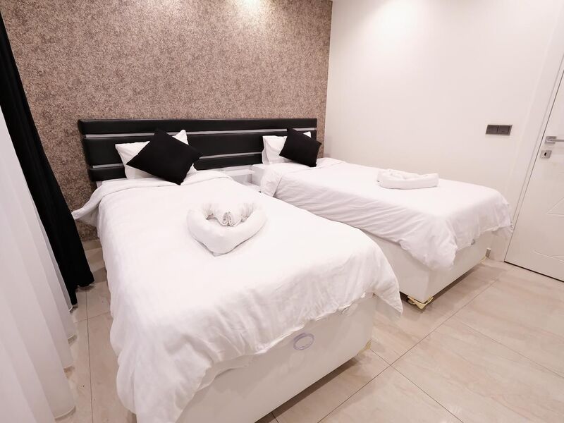 Villa Bektaş 5+1 Deniz Manzaralı Özel Havuzlu