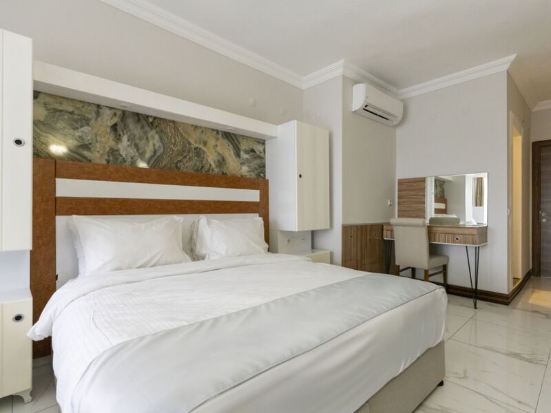 Sude Beach Hotel