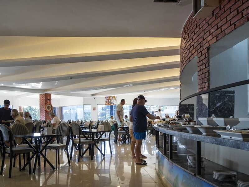 Sude Beach Hotel