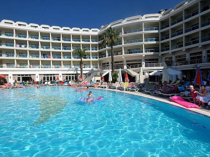 Pineta Park  Deluxe Hotel