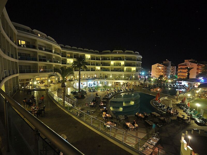 Pineta Park  Deluxe Hotel