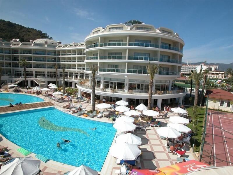 Pineta Park  Deluxe Hotel