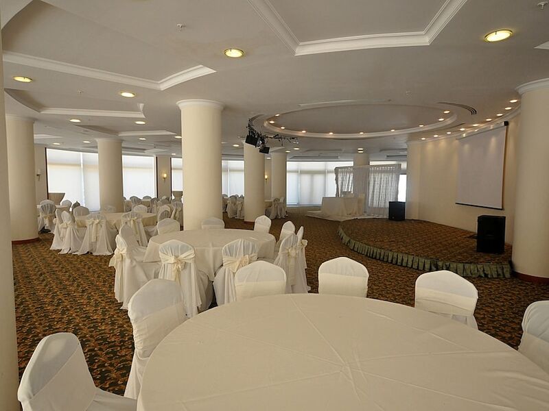 Pineta Park  Deluxe Hotel