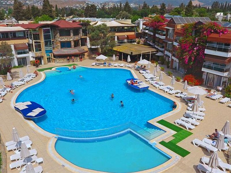Bitez Risa Hotel
