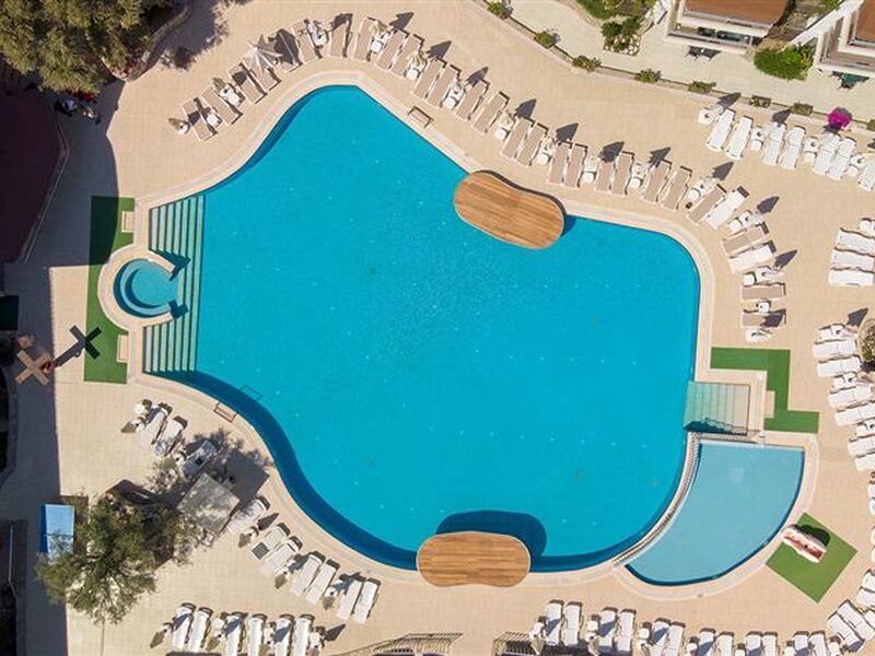 Bitez Risa Hotel