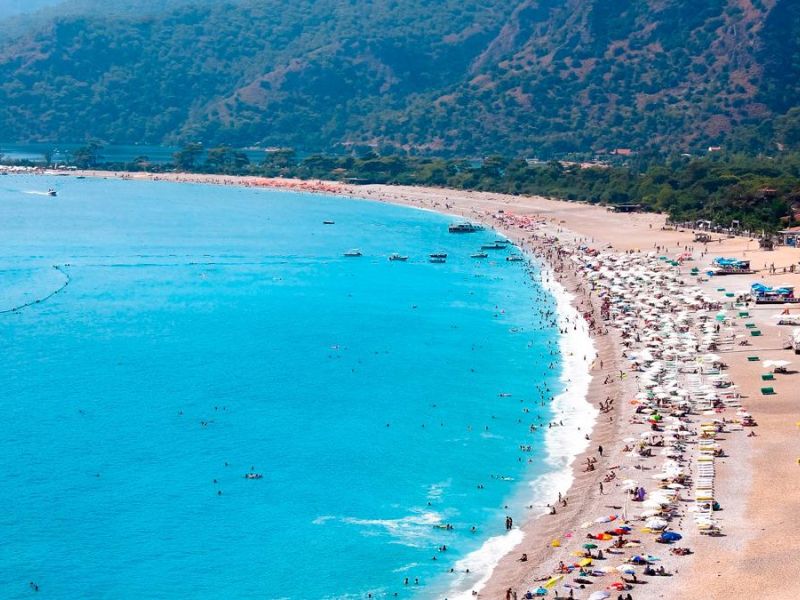 Sunshine Holiday Resort