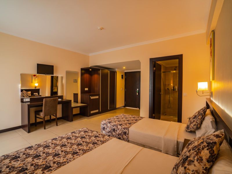 Sunshine Holiday Resort