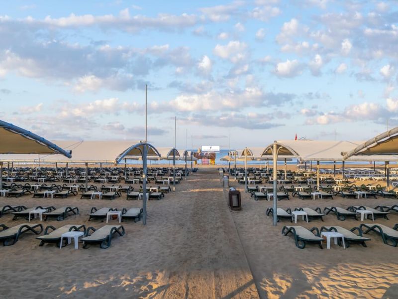 Villa Side Residence