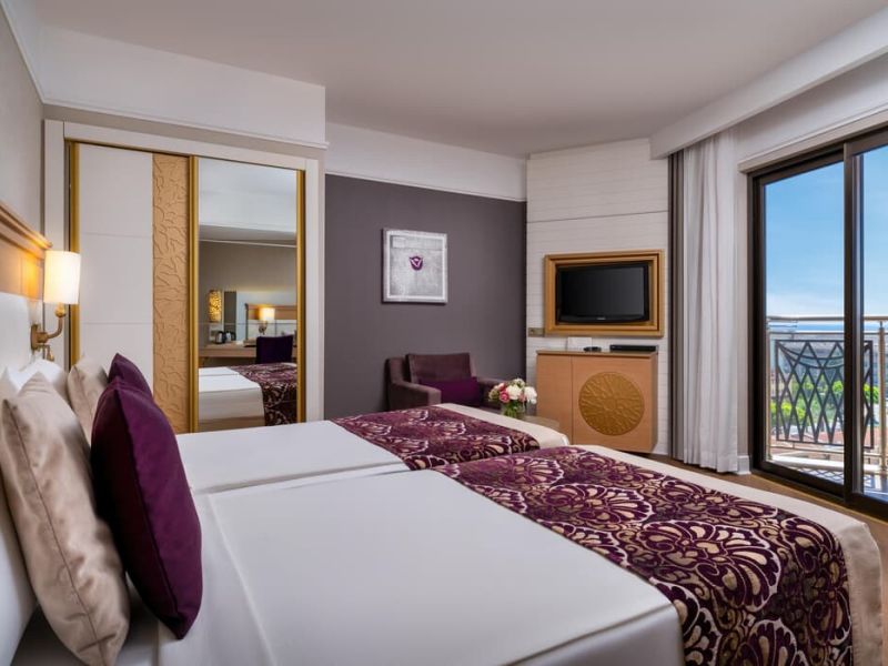 Villa Side Residence