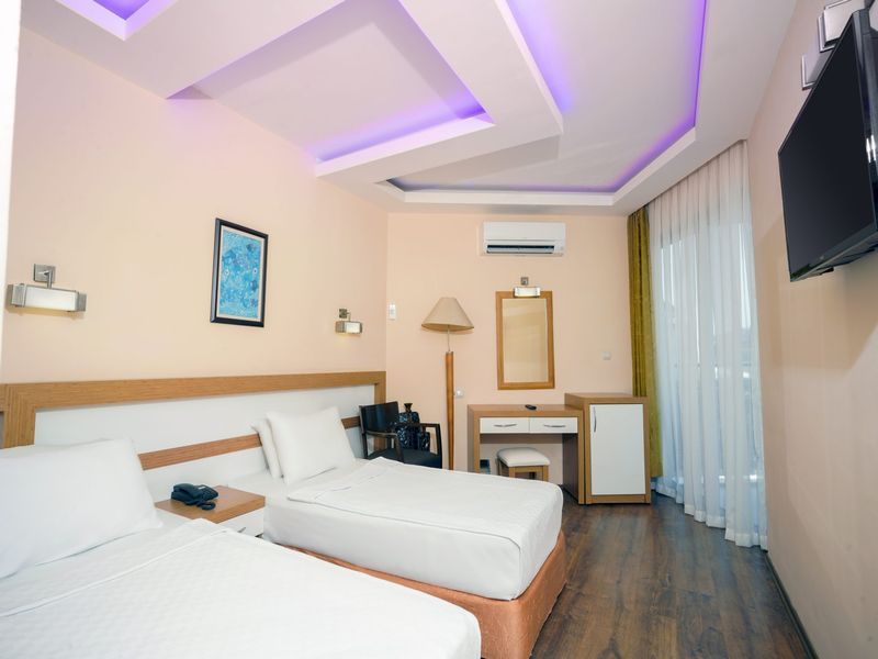 Kleopatra İkiz Otel