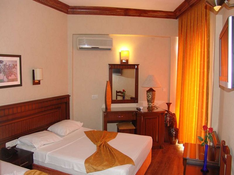 Kleopatra İkiz Otel