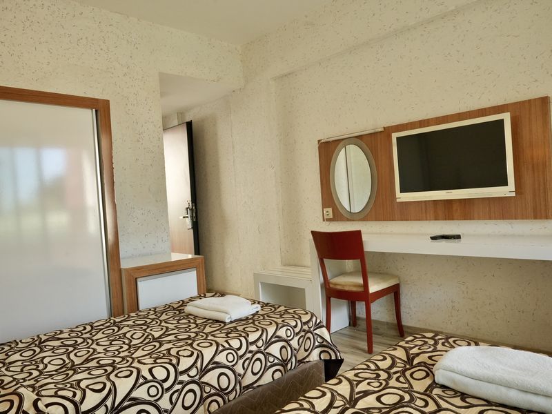 Club Monte Carlo  Ex. Club  Tess Hotel