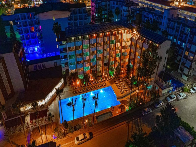 Club Monte Carlo  Ex. Club  Tess Hotel