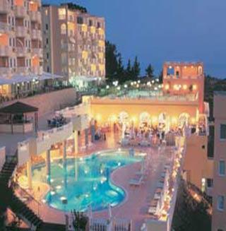 CLUB PARADISO
